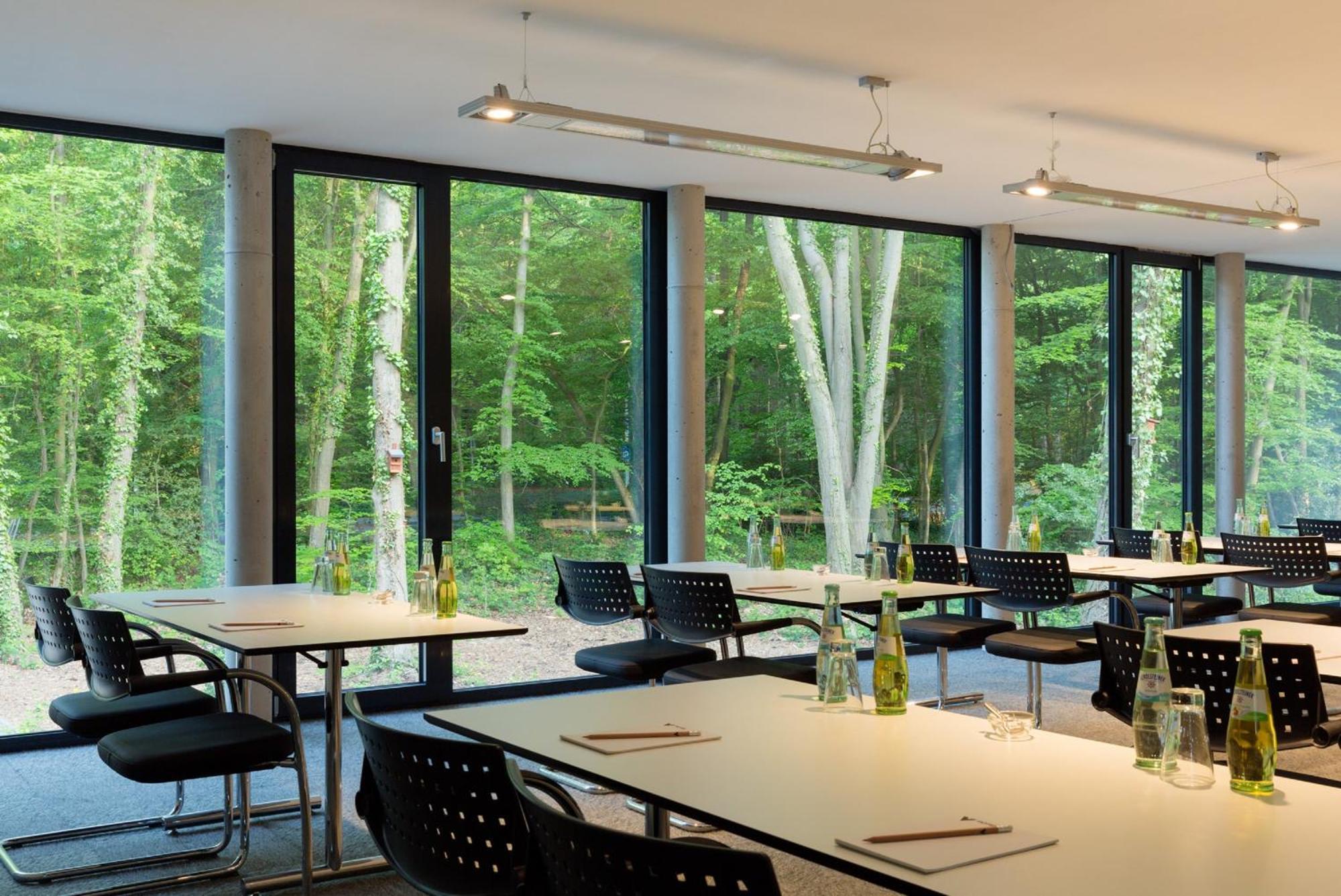 V-Hotel Bonn Extérieur photo