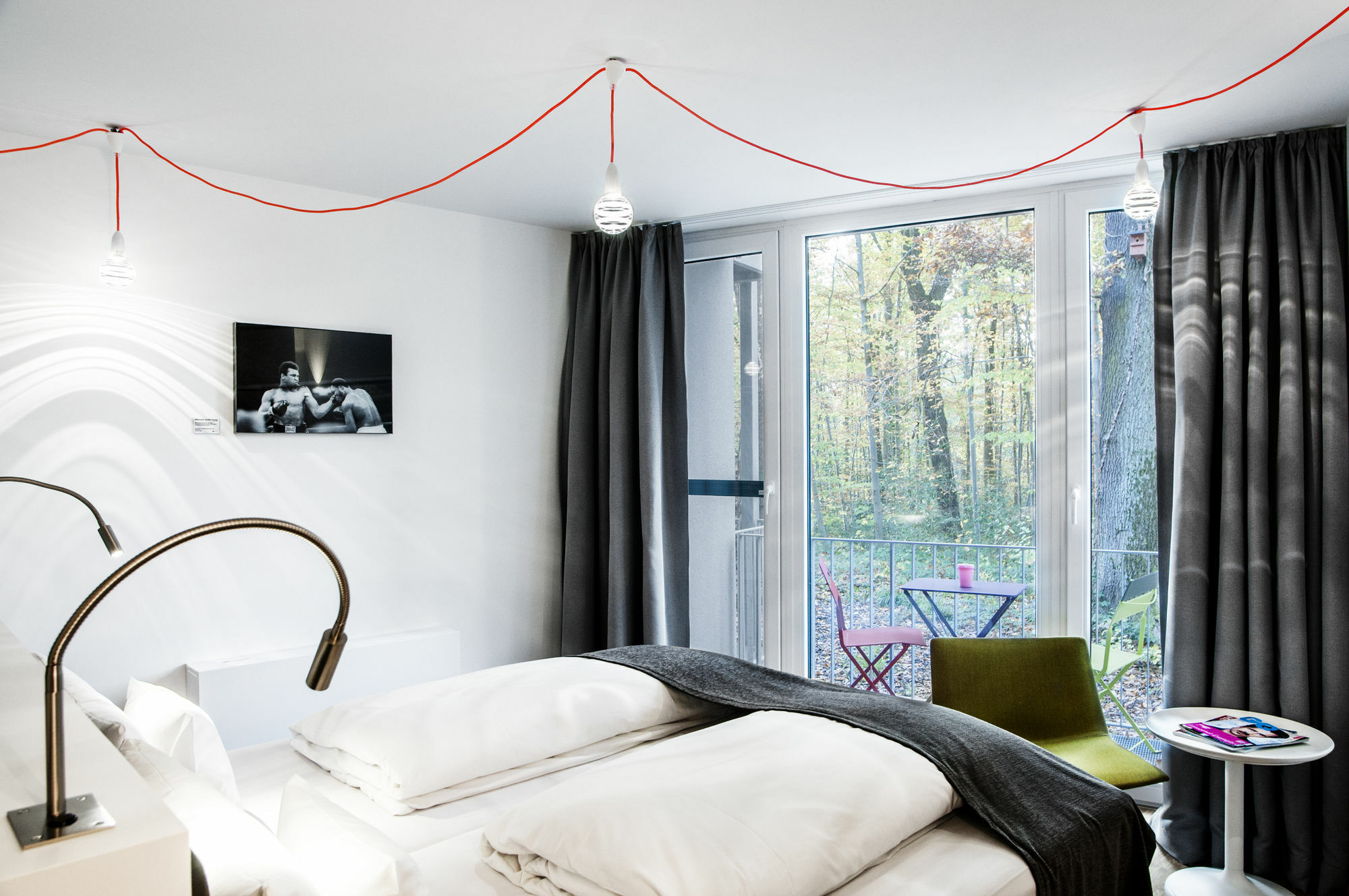 V-Hotel Bonn Extérieur photo